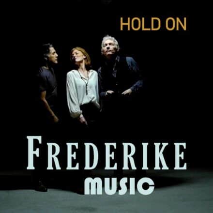 HOLD-ON COVER 1 WITH TEXTS